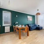 Tauron Arena Homely By Bookinghost * 크라쿠프
